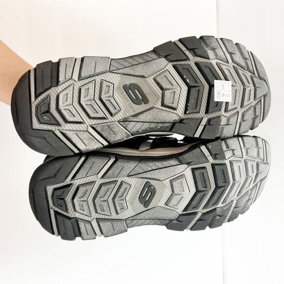Skechers Relaxed Fit Men Grey Outseen Shoes Brand New main image 4